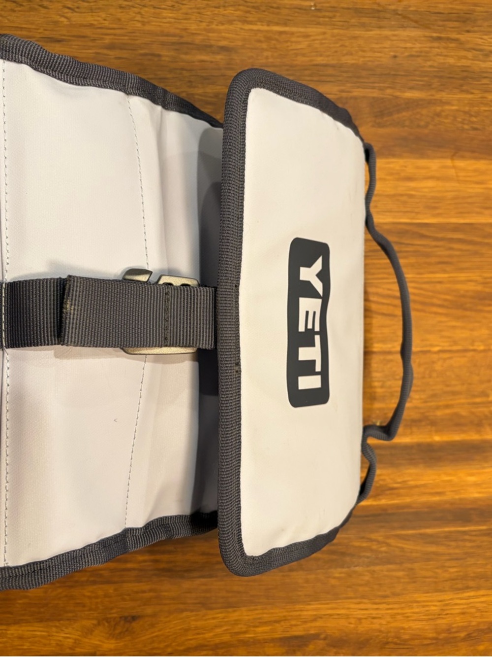 YETI purple day trip lunch bag